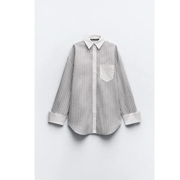 NWT Zara• Women’s oversized great & white striped button down size medium - Picture 1 of 10